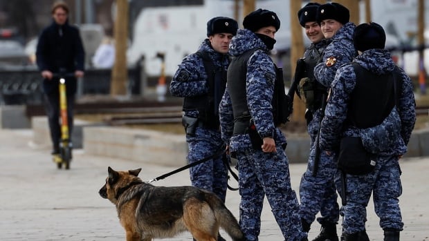 Central Asian migrants in Russia facing threats, detention in wake of concert attack [Video]