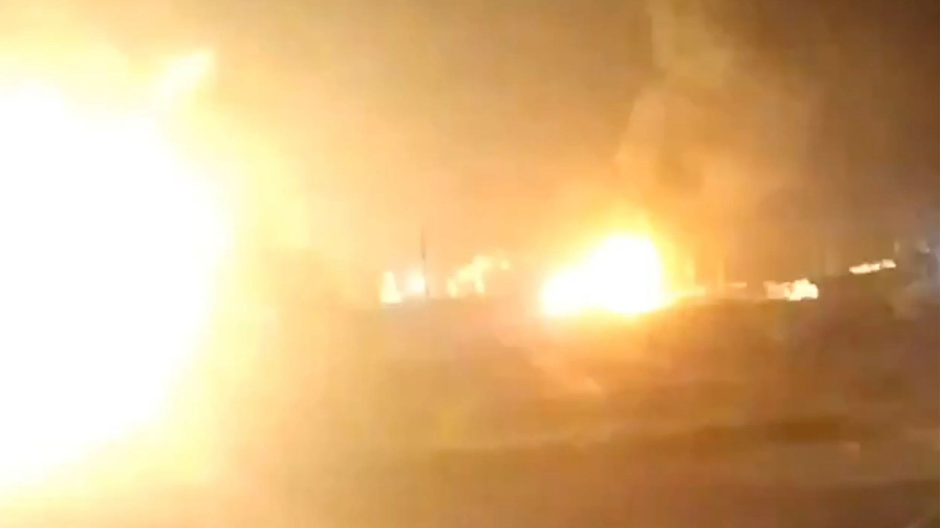 Moment Ukraine blitz Russian airfield destroying bomb-making warehouse & oil refineries near Putin’s palace [Video]