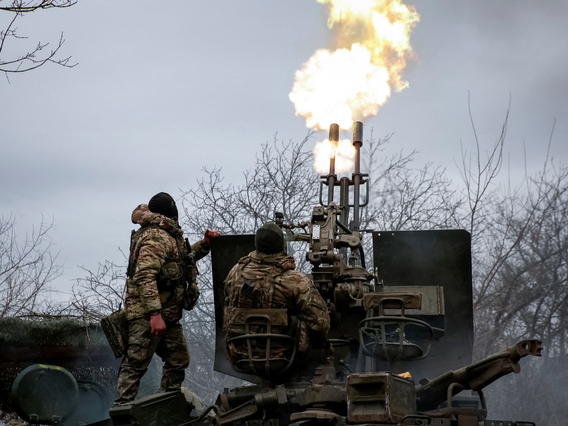 Ukraine pulls back from three villages in east as Russia claims gains | Russia-Ukraine war News [Video]