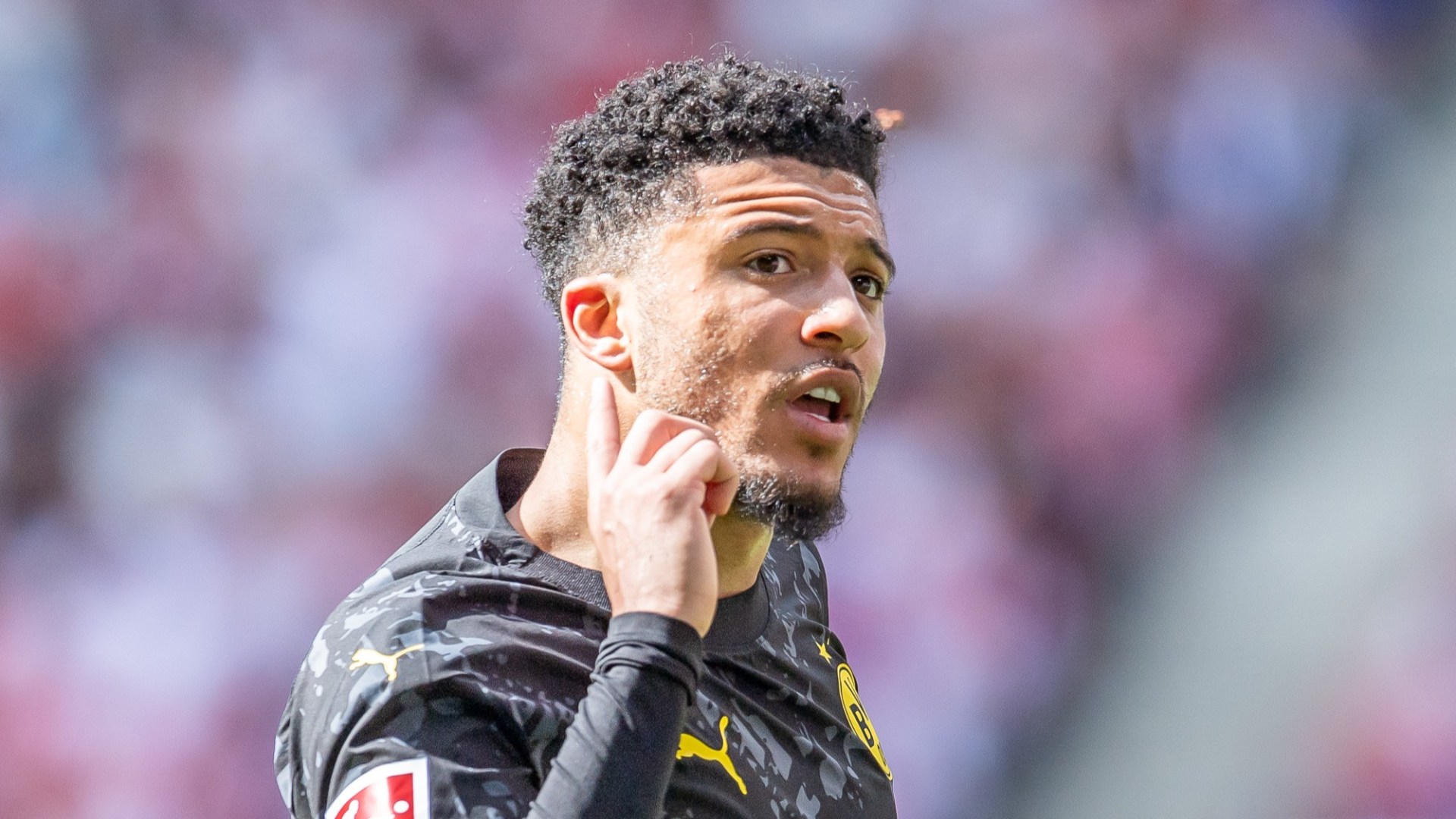 Jadon Sancho breaks Bundesliga record as Borussia Dortmund prepare to negotiate permanent transfer for Man Utd outcast [Video]