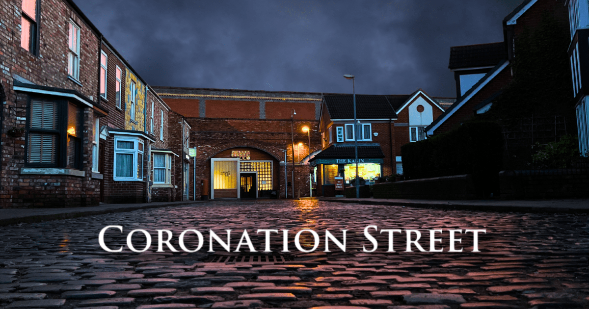 Coronation Street fans lash out as paedophile and deepfake porn plots confirmed | Soaps [Video]