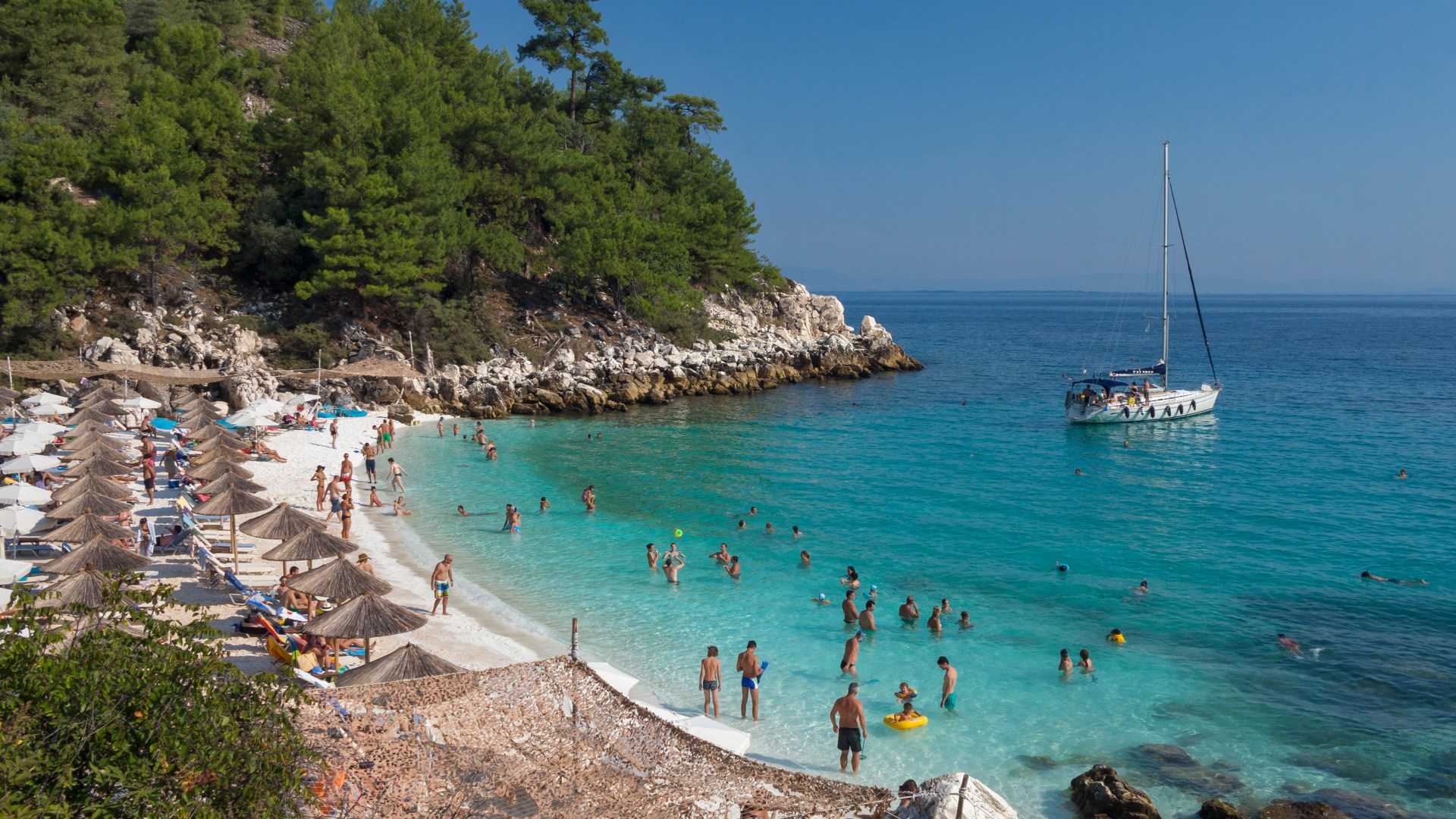 The underrated Greek island that has surprisingly cheap package holidays this summer [Video]