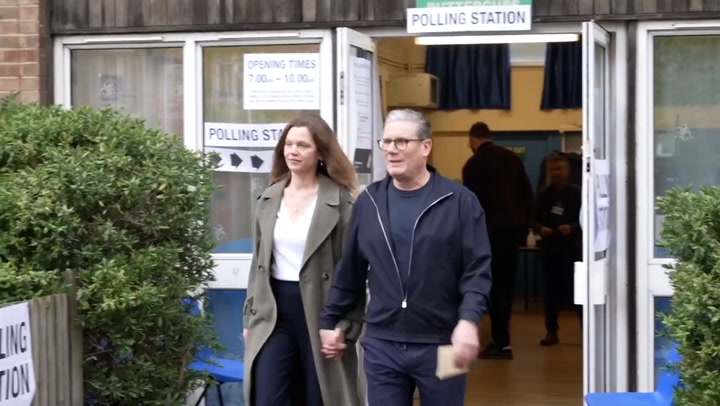 Watch: Keir Starmer arrives at polling station to cast election vote | News [Video]