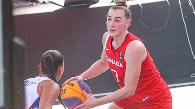 Paige Crozon leads Canadian 3×3 basketball team to win in Olympic qualifying tourney opener [Video]