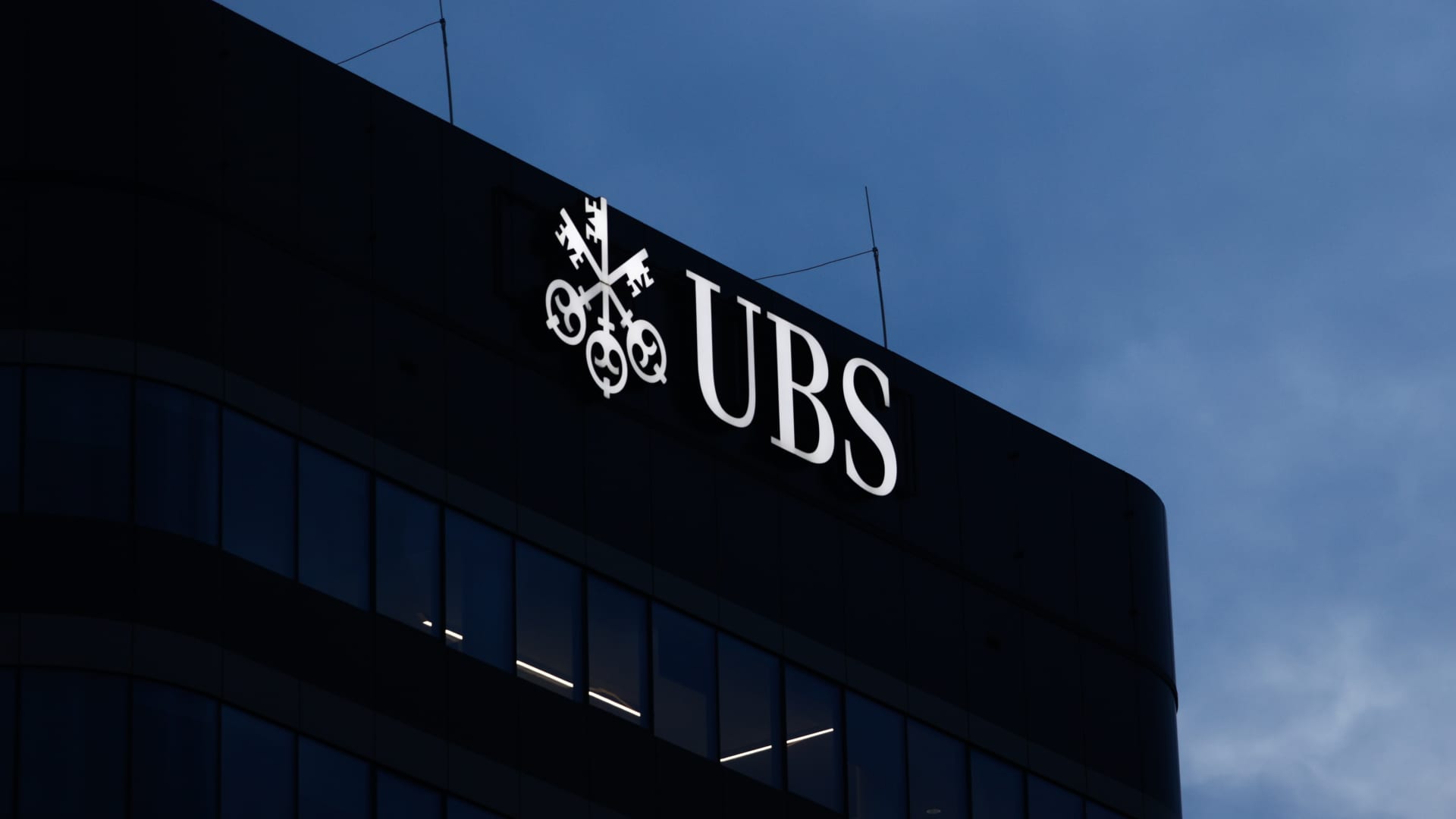 UBS first-quarter earnings 2024 [Video]