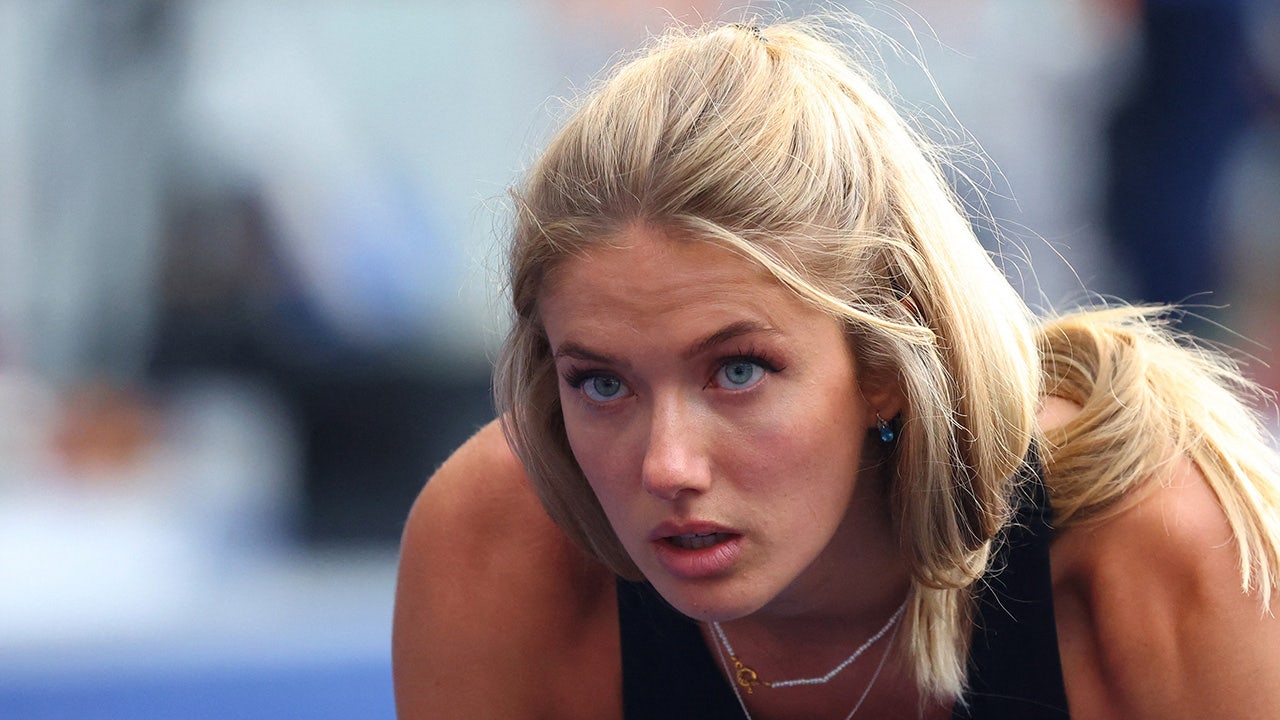 Alica Schmidt, track star dubbed ‘world’s sexiest athlete,’ qualifies for 2024 Olympics [Video]