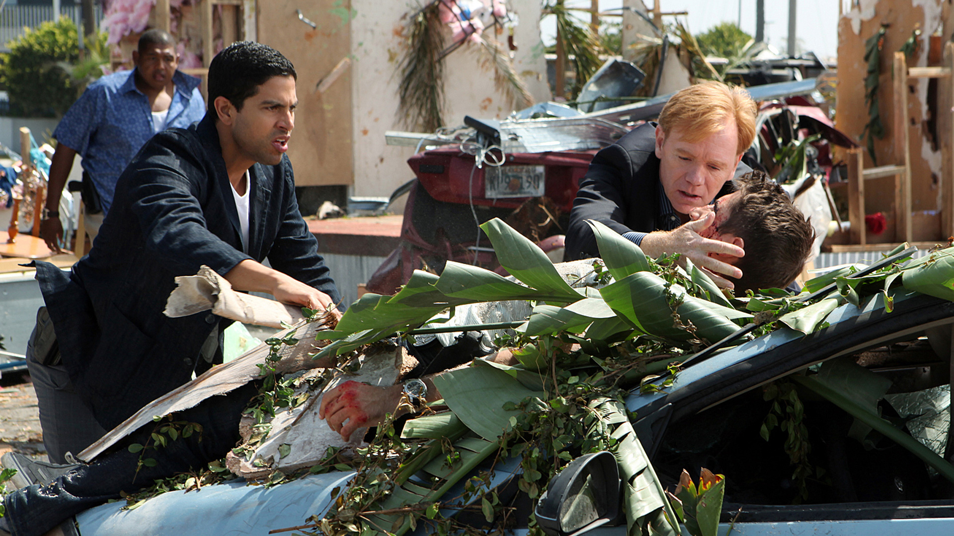 CBS announces surprise new CSI: Miami series as part of summer line-up after cancellation of Vegas spinoff show [Video]