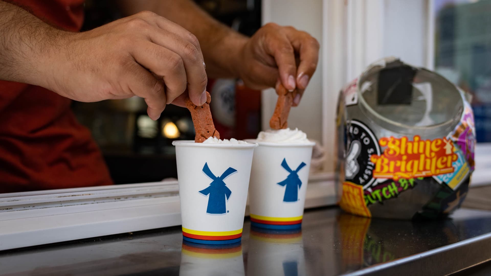 Dutch Bros CEO details expansion strategy; company nears 900 locations [Video]