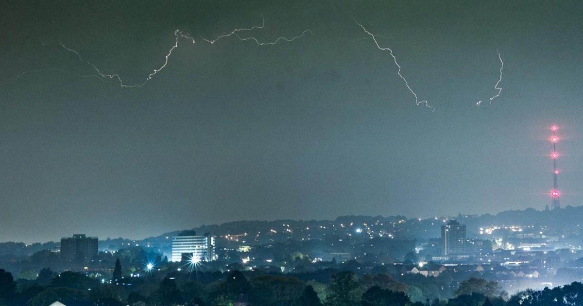 Map reveals Met Office 10-hour thunderstorm warning in parts of the UK | UK News [Video]