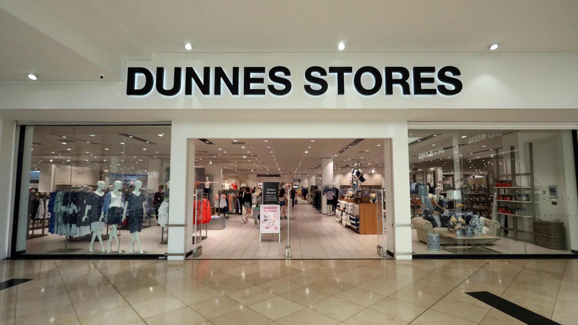 Dunnes Stores fans set to love chunky leather sandals in new colourfor summer – and they cost just 40 [Video]