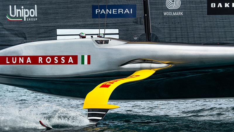 Luna Rossa coach gives early verdict on the latest AC75 [Video]