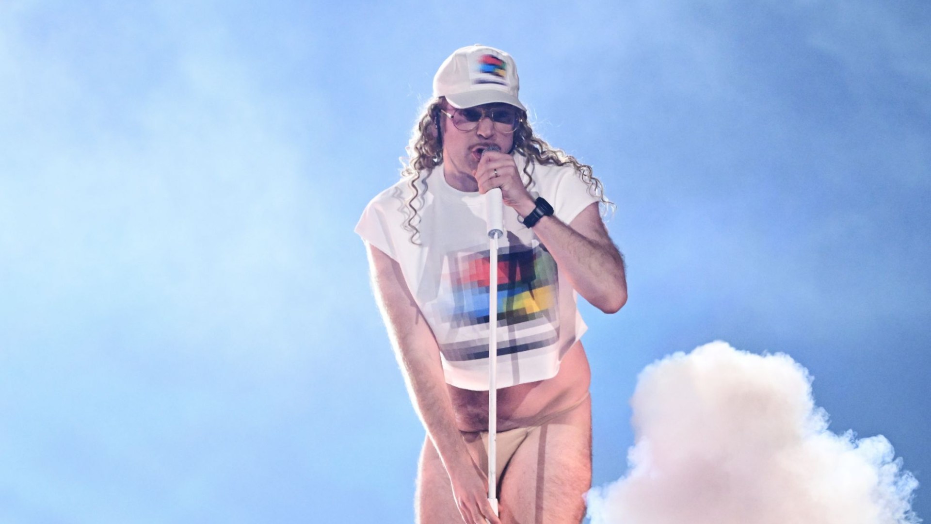 ‘Put some trousers on’ beg Eurovision fans as Finland’s entry appears naked throughout performance [Video]