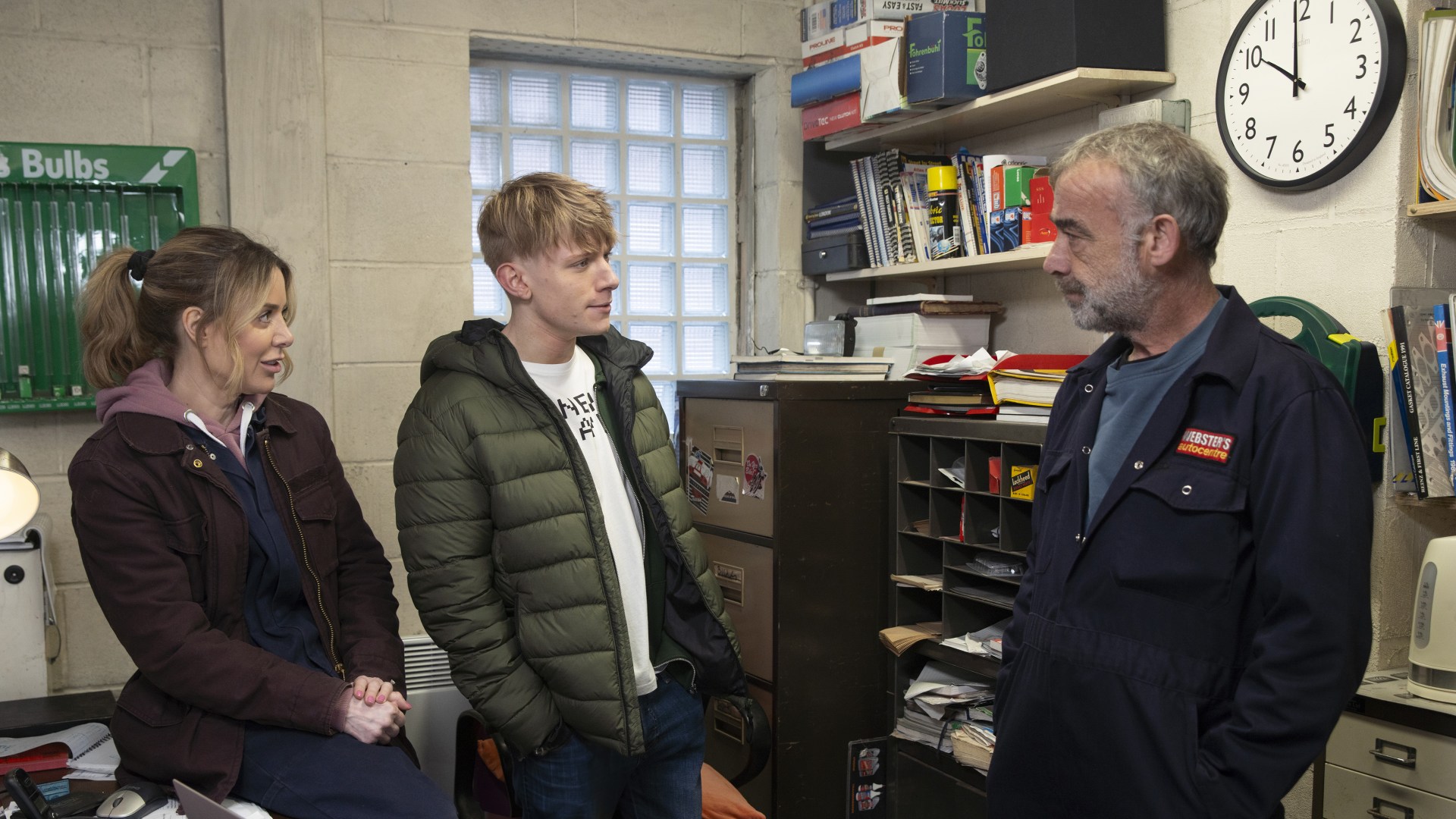 Kevin Webster makes worrying discovery as he faces financial ruin in Coronation Street [Video]