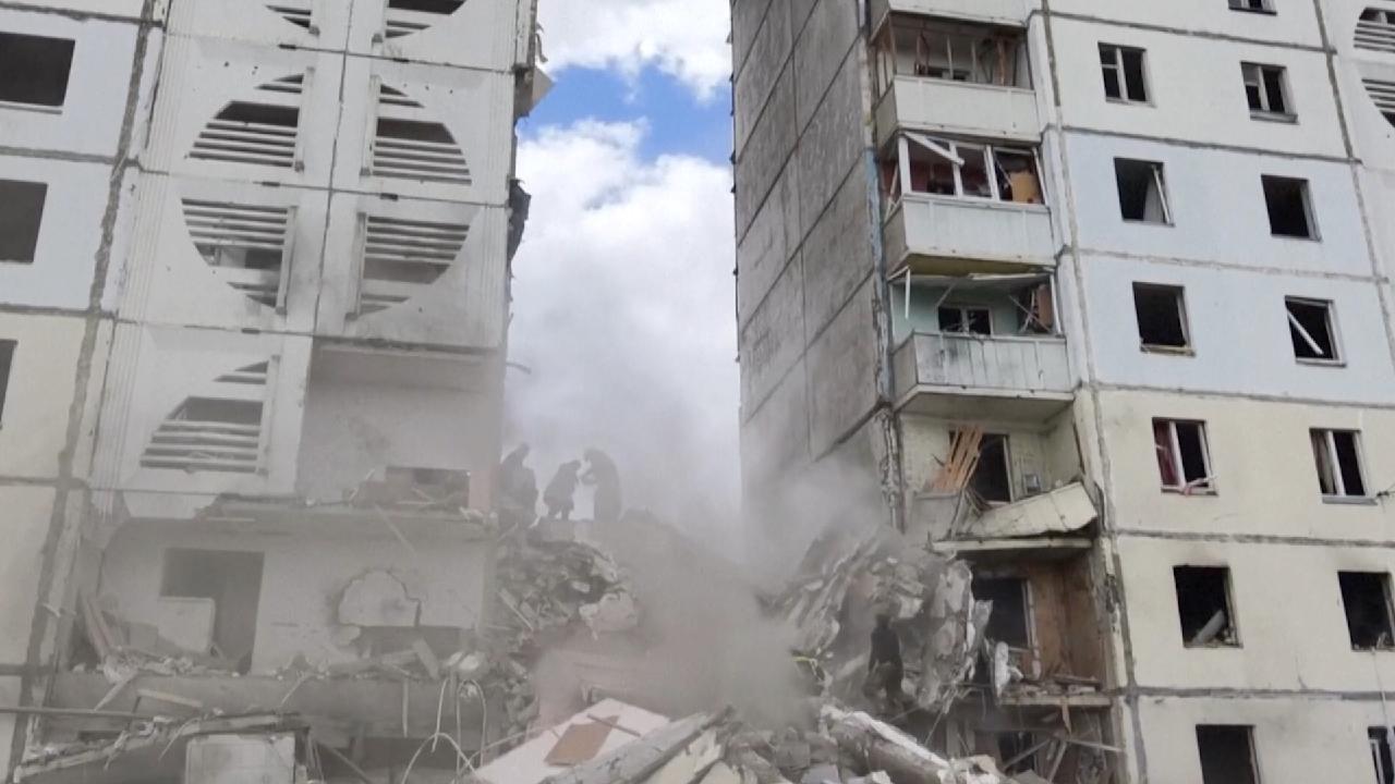 At least 14 people killed in Belgorod apartment building collapse [Video]