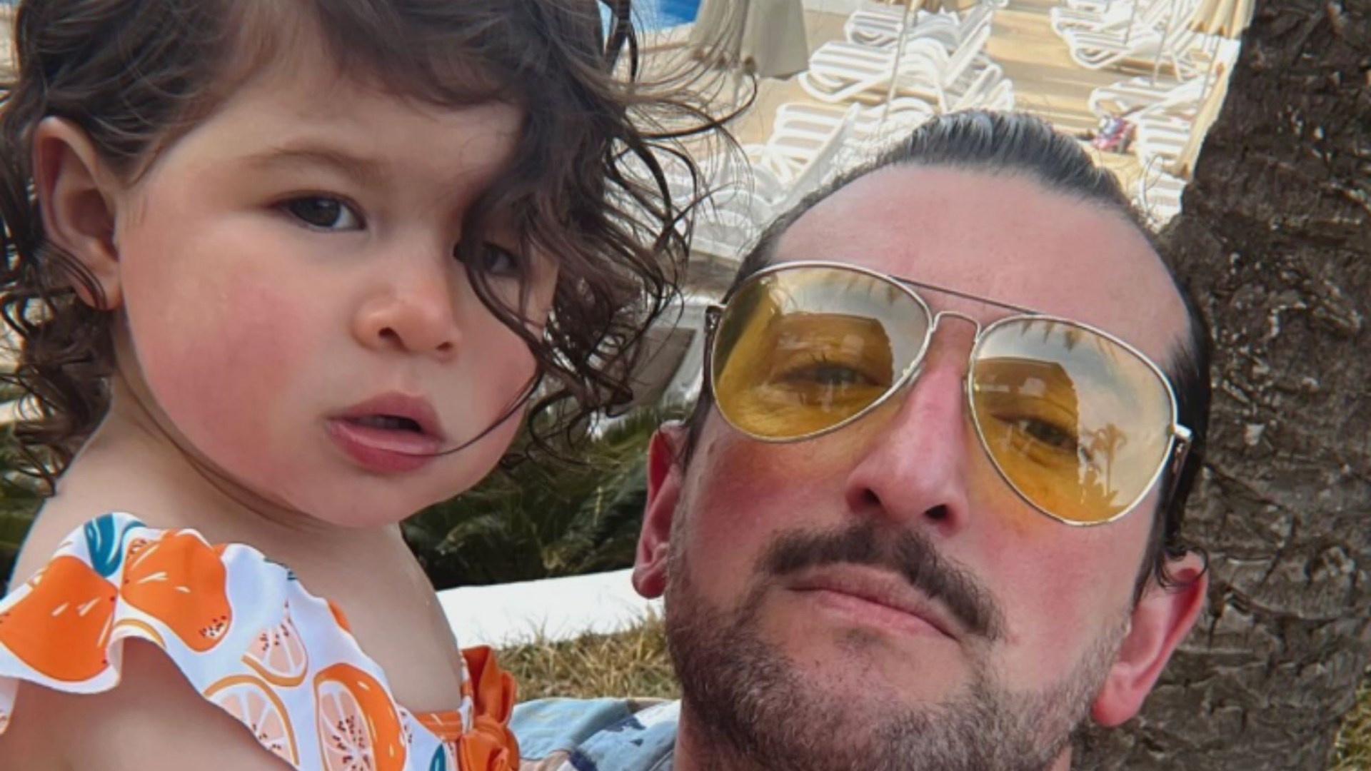 Arthur Gourounlian makes most of last day in sun with daughter Blake as he shares beautiful holiday moments [Video]