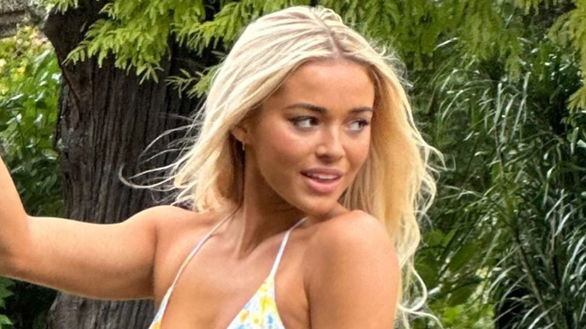 Olivia Dunne teases Sports Illustrated swimwear ‘drop’ as LSU gymnast stuns in barely-there bikini during Portugal shoot [Video]