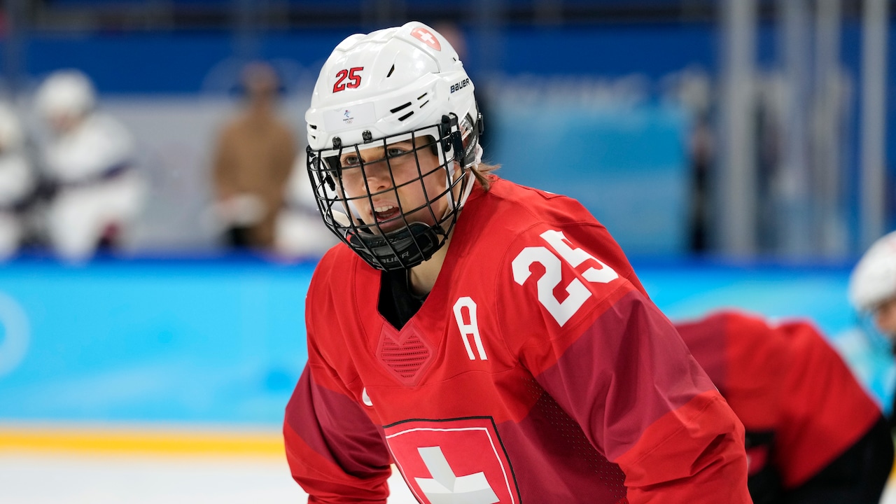 PWHL Boston forward named Rookie of the Year finalist [Video]