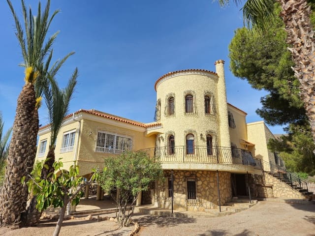 3 bedroom Finca/Country House for sale in Pilar de Jaravia with pool garage –  425,000 [Video]