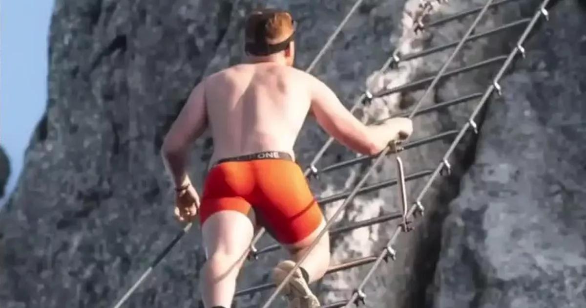 Daredevil YouTuber forced to announce he is ‘not dead’ – after image claiming he ‘fell 300 feet to his death’ goes viral [Video]