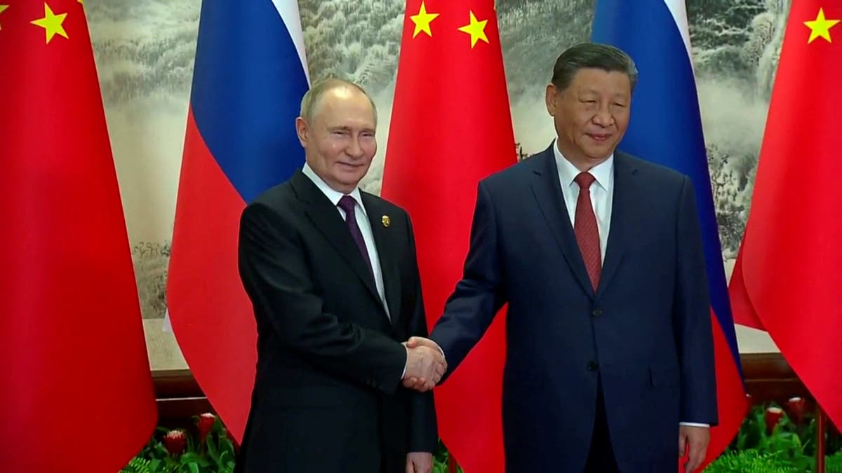 Vladimir Putin arrives to meet Xi Jinping in China as West watches with growing concern [Video]