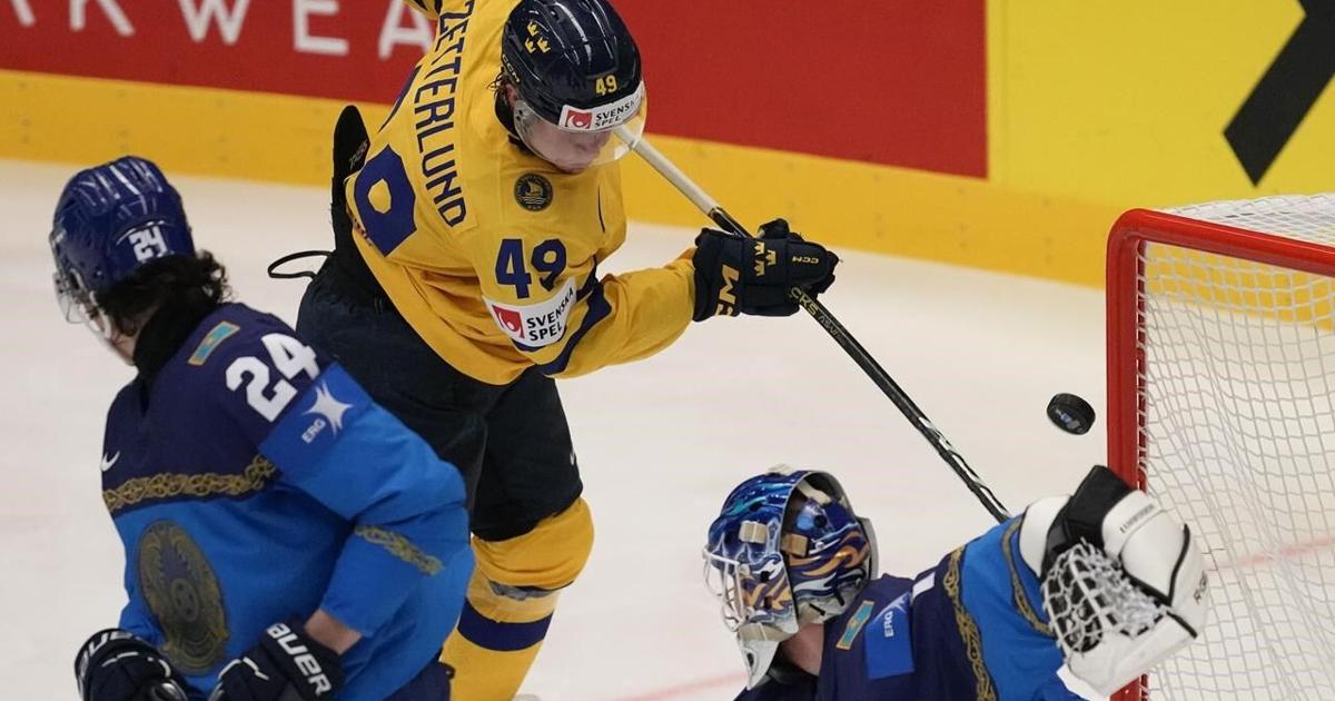 Sweden beats Kazakhstan to keep perfect record at hockey worlds, Austria upsets Finland [Video]