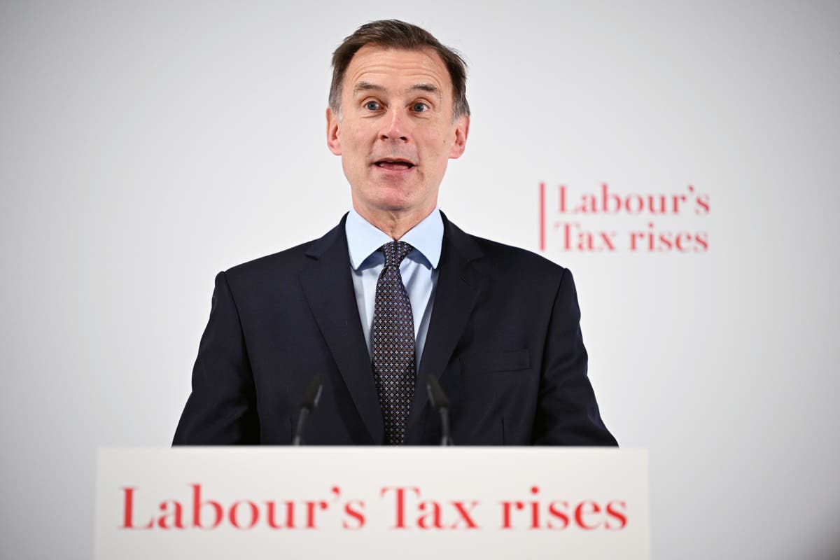 Hunt attacks Starmer for fake news as Chancellor hints another National Insurance tax cut  UK politics live [Video]
