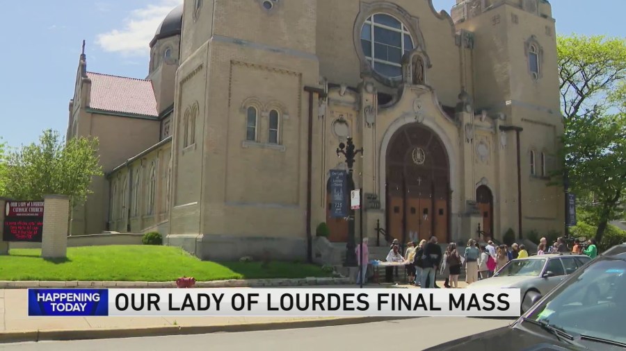 Final Mass at historic Uptown Catholic church is Sunday, as parishioners still trying to rescue building [Video]