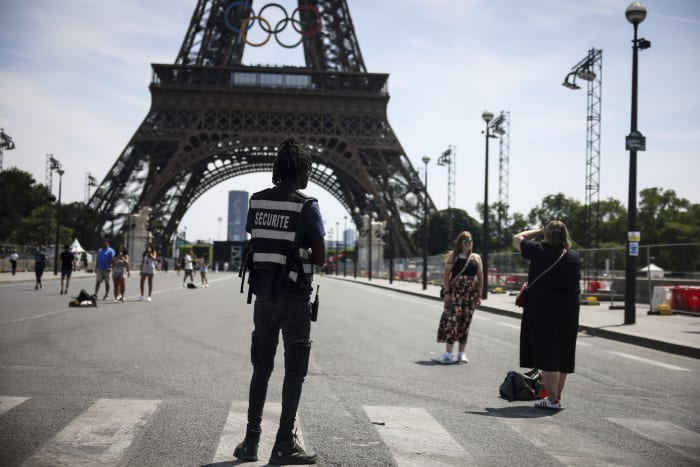 With AI, jets and police squadrons, Paris is securing the Olympics  and worrying critics [Video]