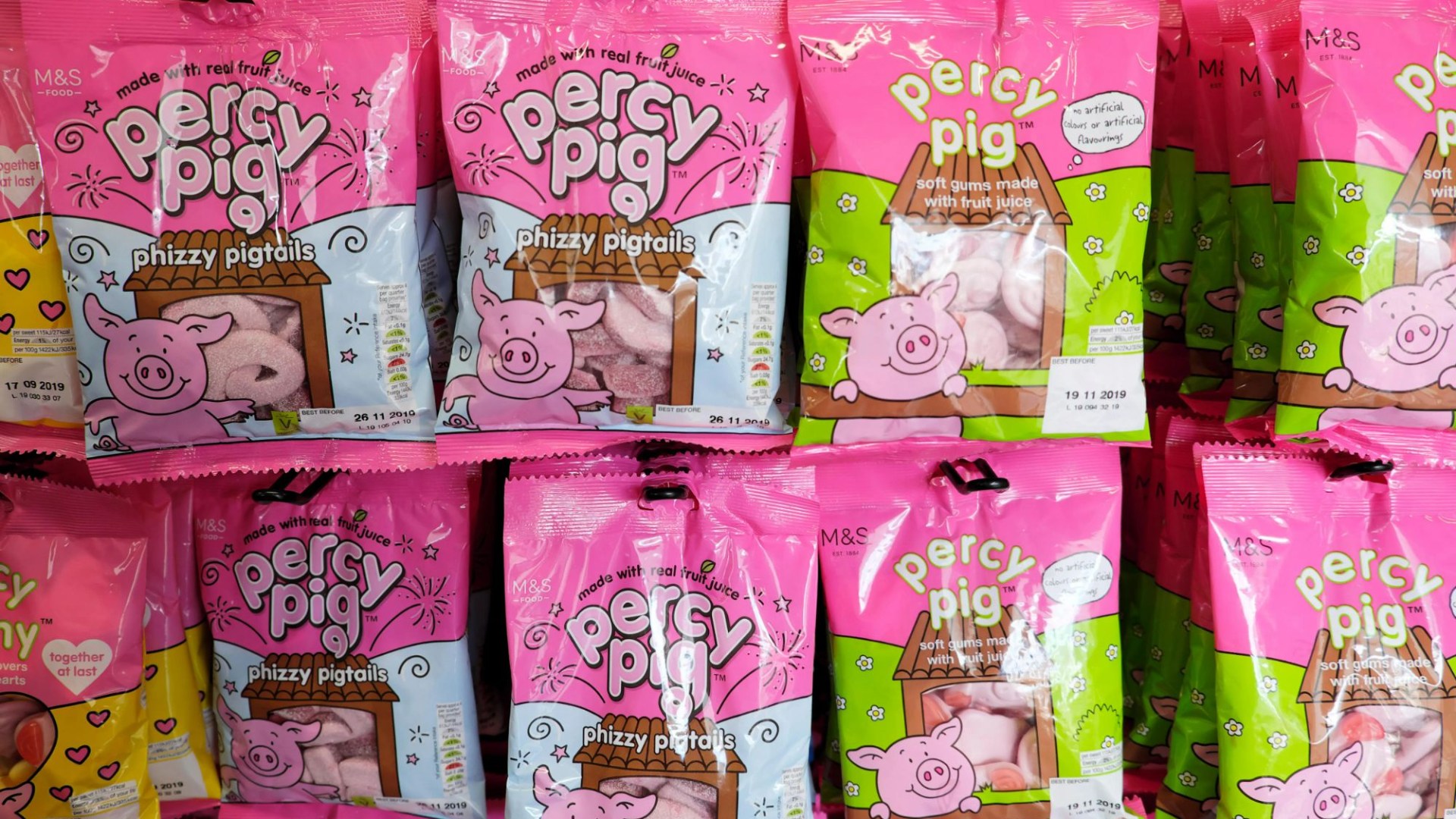 M&S brings back fan-favourite Percy Pigs not seen on shelves for a decade due to huge demand [Video]