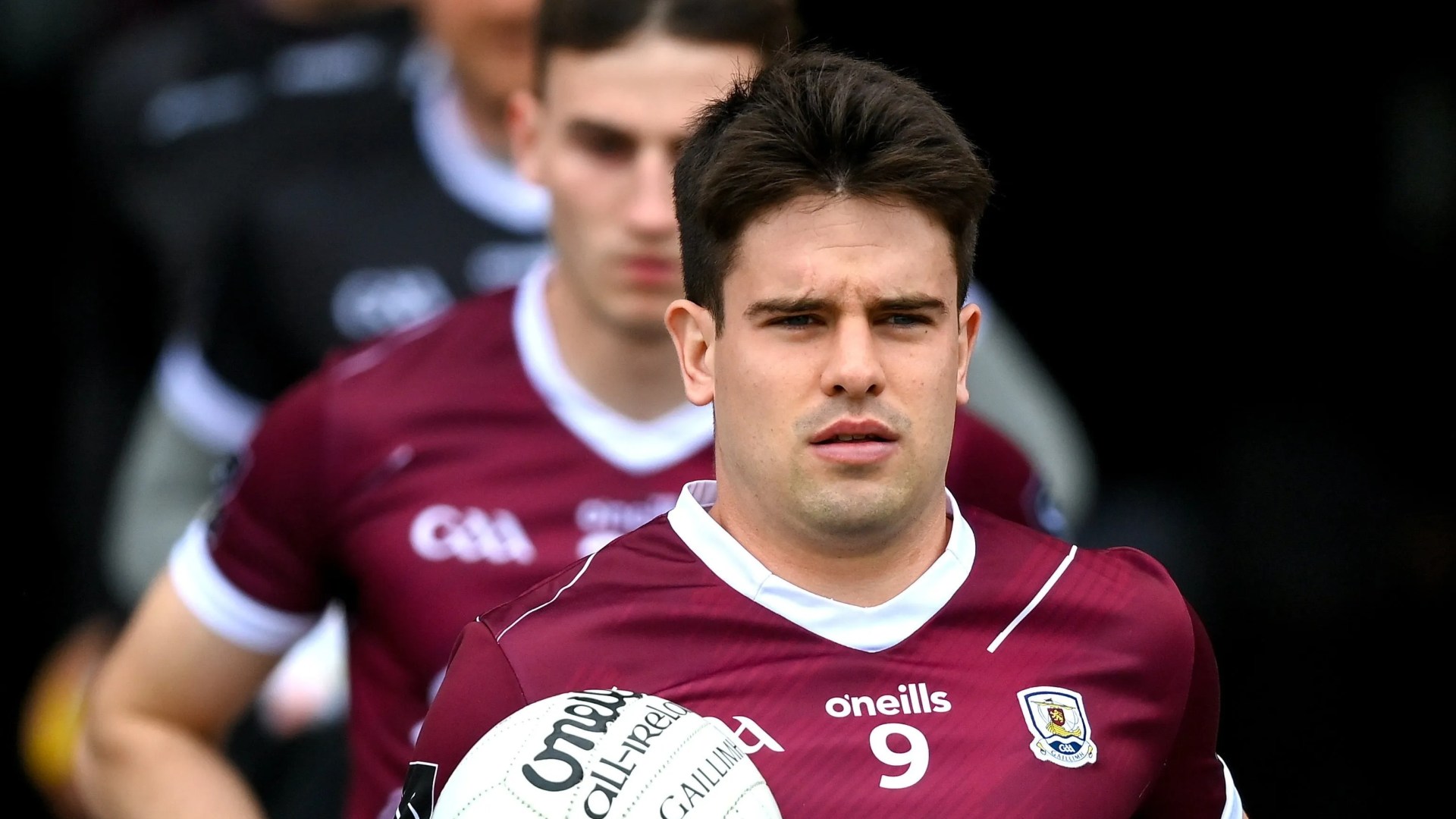 Skipper Sean Kelly returns to Galway’s midfield ahead of All-Ireland final vs Armagh following hamstring injury [Video]