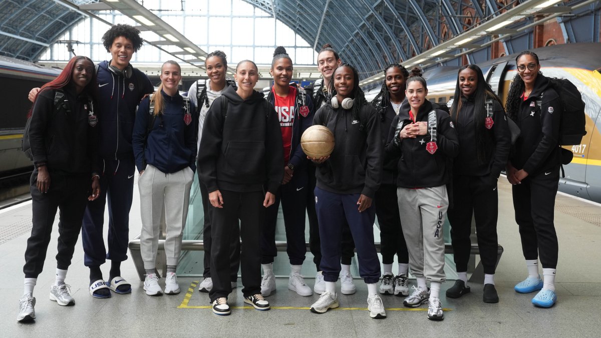 Basketball players take buses to Paris for opening ceremony  NBC Bay Area [Video]